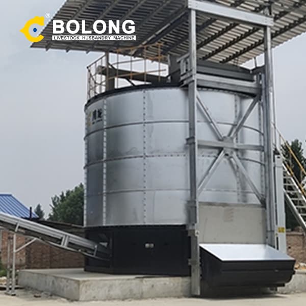 reliable cow manure compsoting vessel